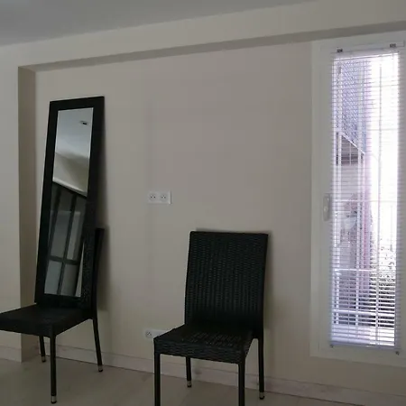 Apartment Grand Loft Chic Et Moderne, Deco Industrielle *