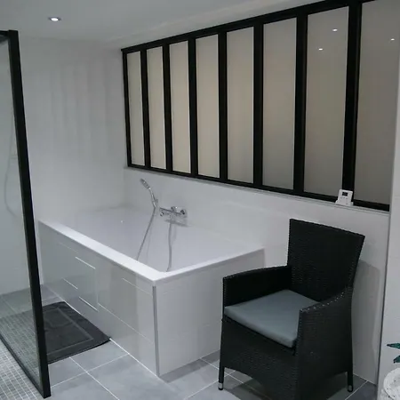 Grand Loft Chic Et Moderne, Deco Industrielle * Beausoleil