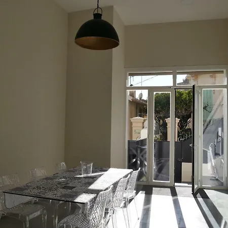 Grand Loft Chic Et Moderne, Deco Industrielle * Beausoleil